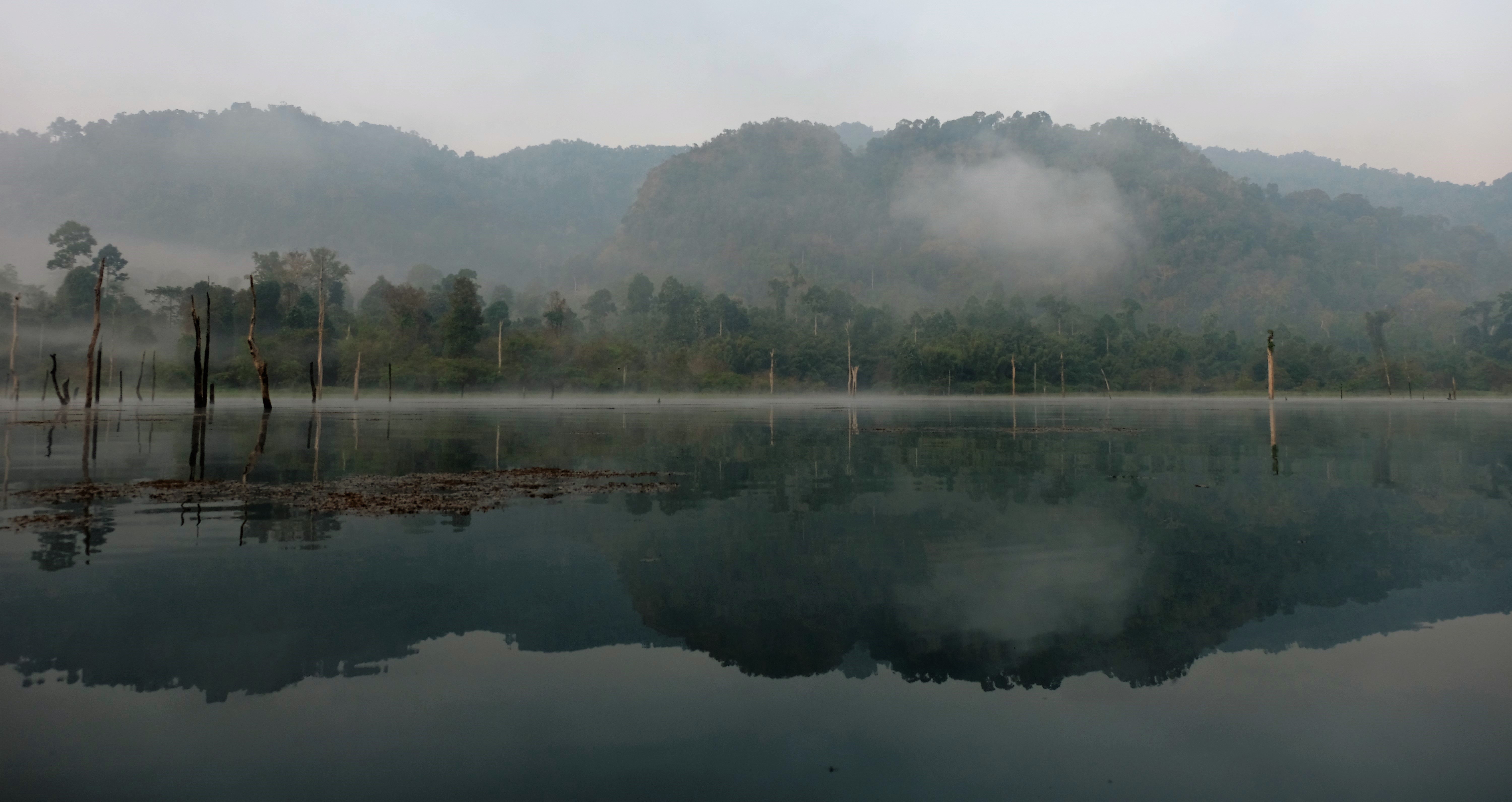 Cheow Lan Lake