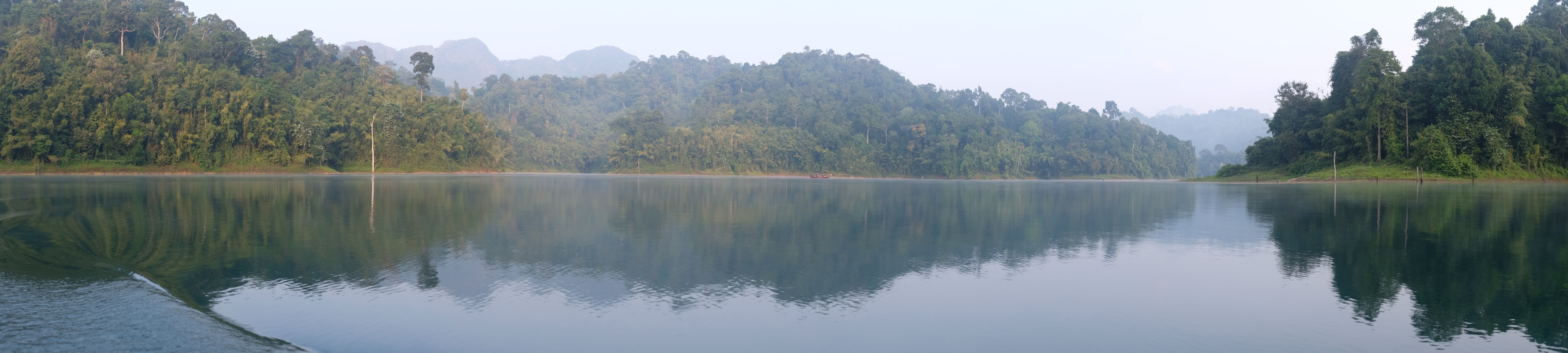 Cheow Lan Lake