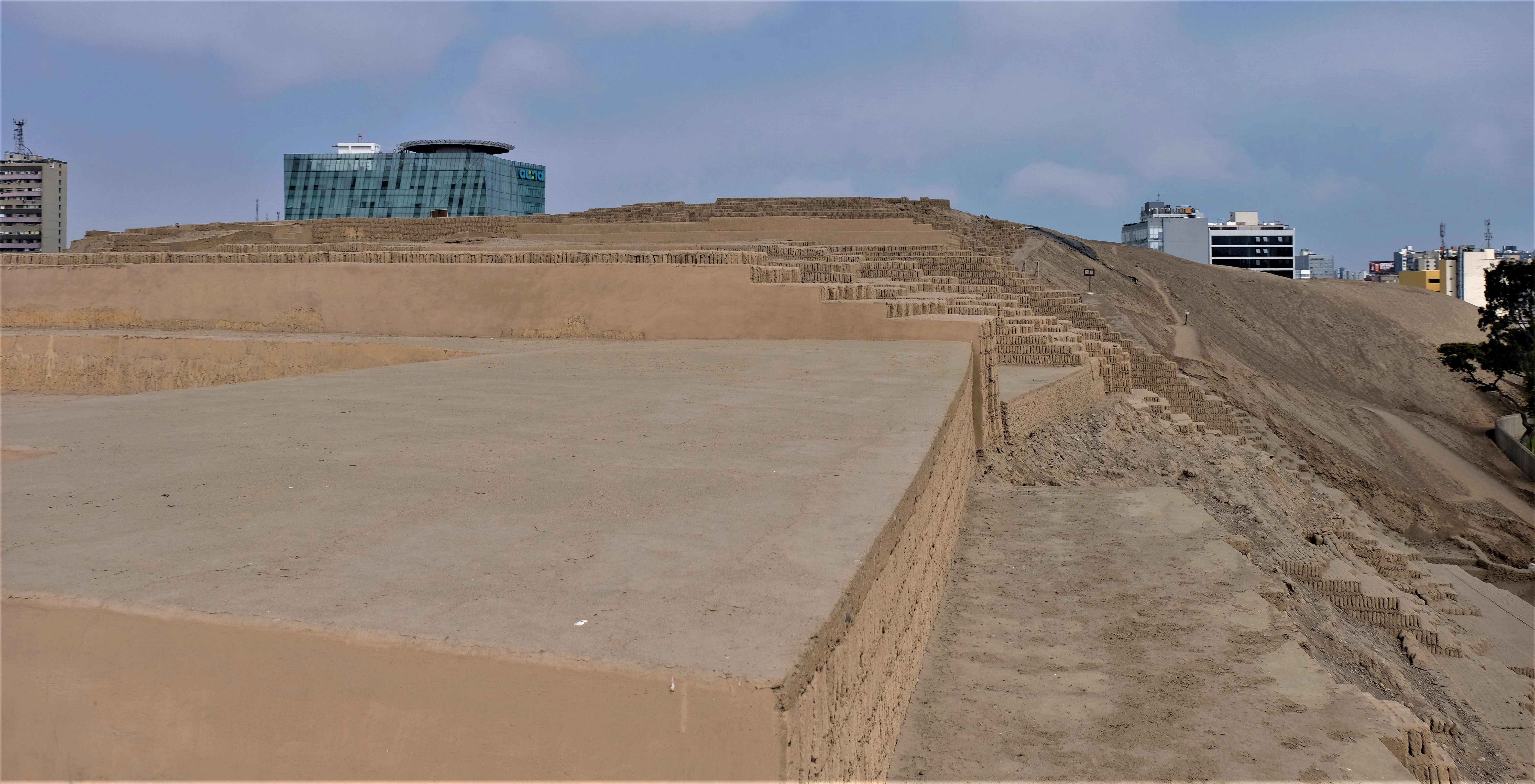 Huaca Pucllana