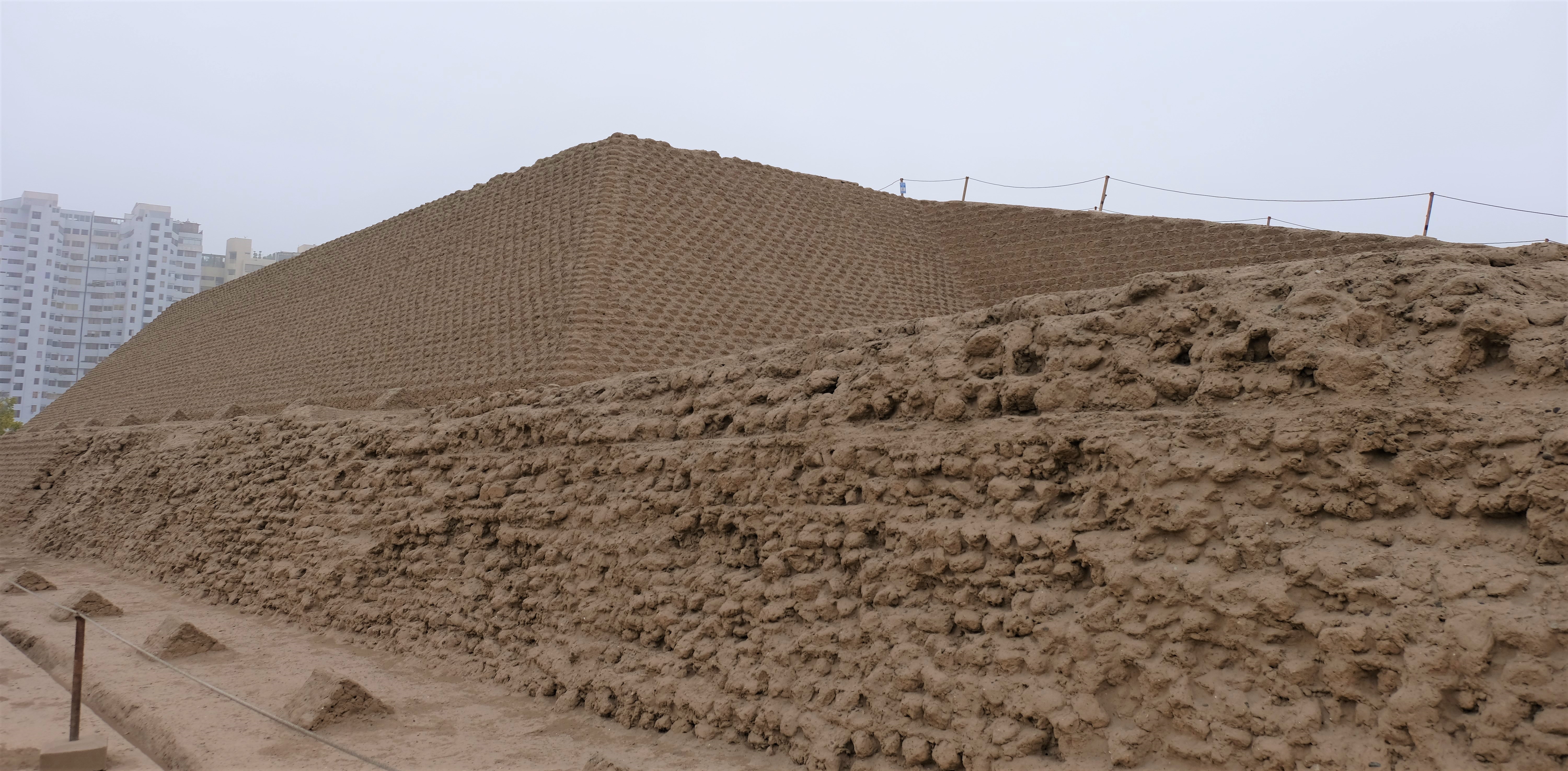 Huaca Huallamarca